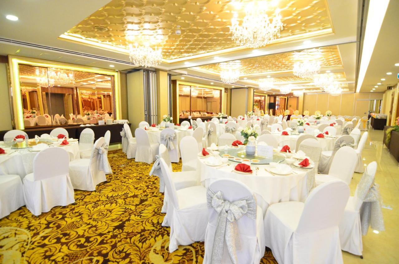 Amaranta Hotel Бангкок Экстерьер фото
